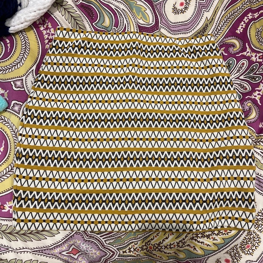 express yellow white black pattern skirt